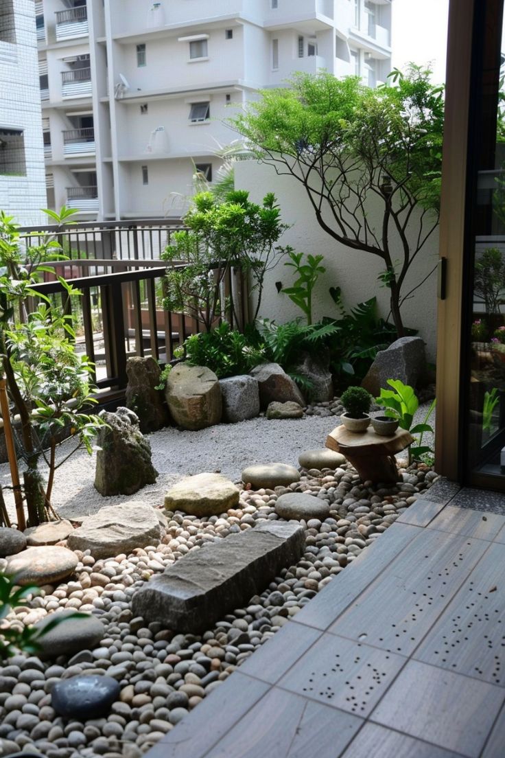 Tiểu cảnh ban công chung cư đẹp - zions
